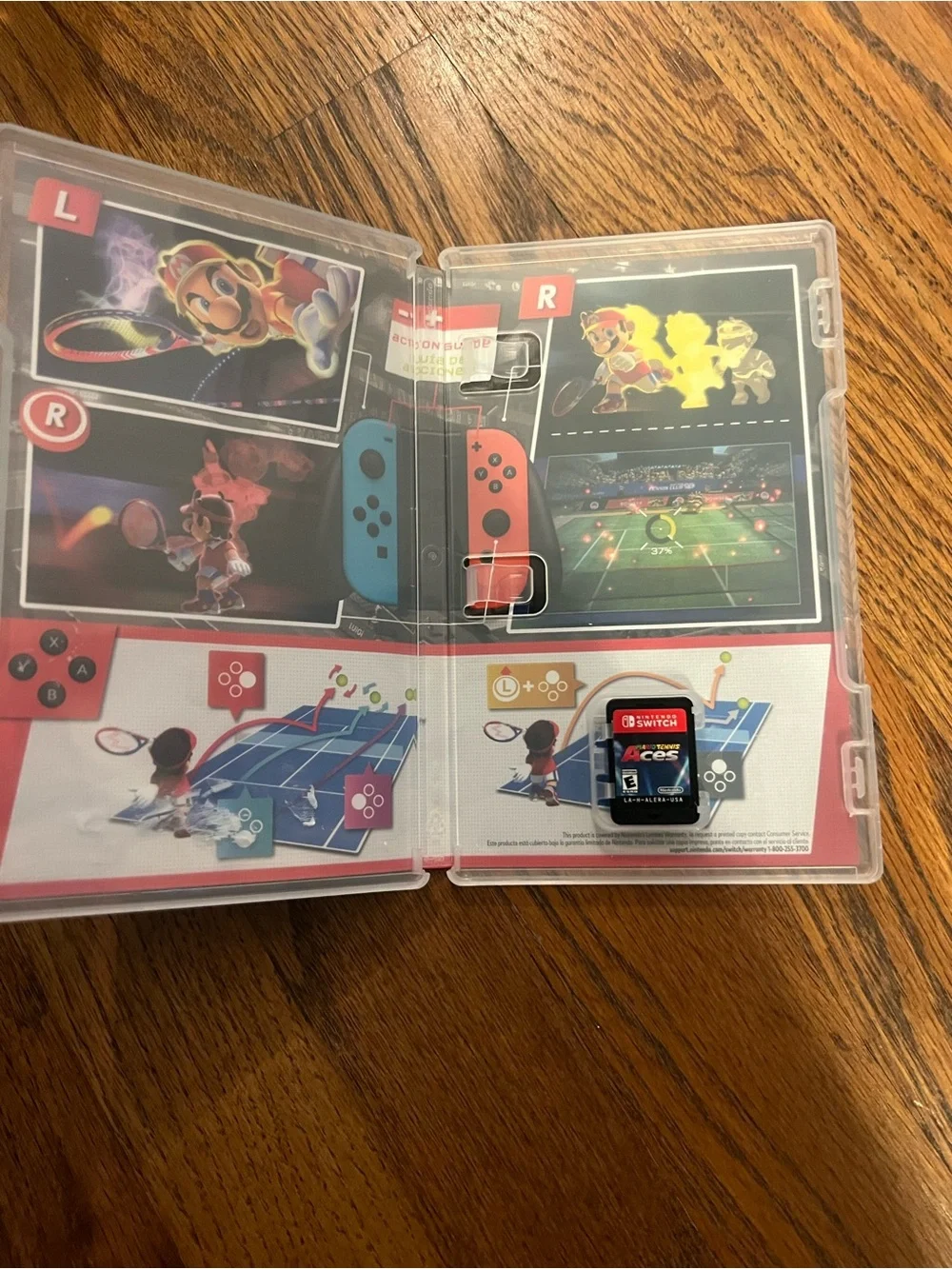 Nintendo switch Mario Tennis Aces game with case